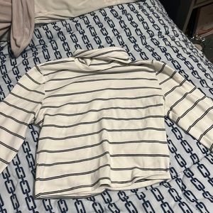 Garage XS turtle neck cropped striped black and white limbs sleeve